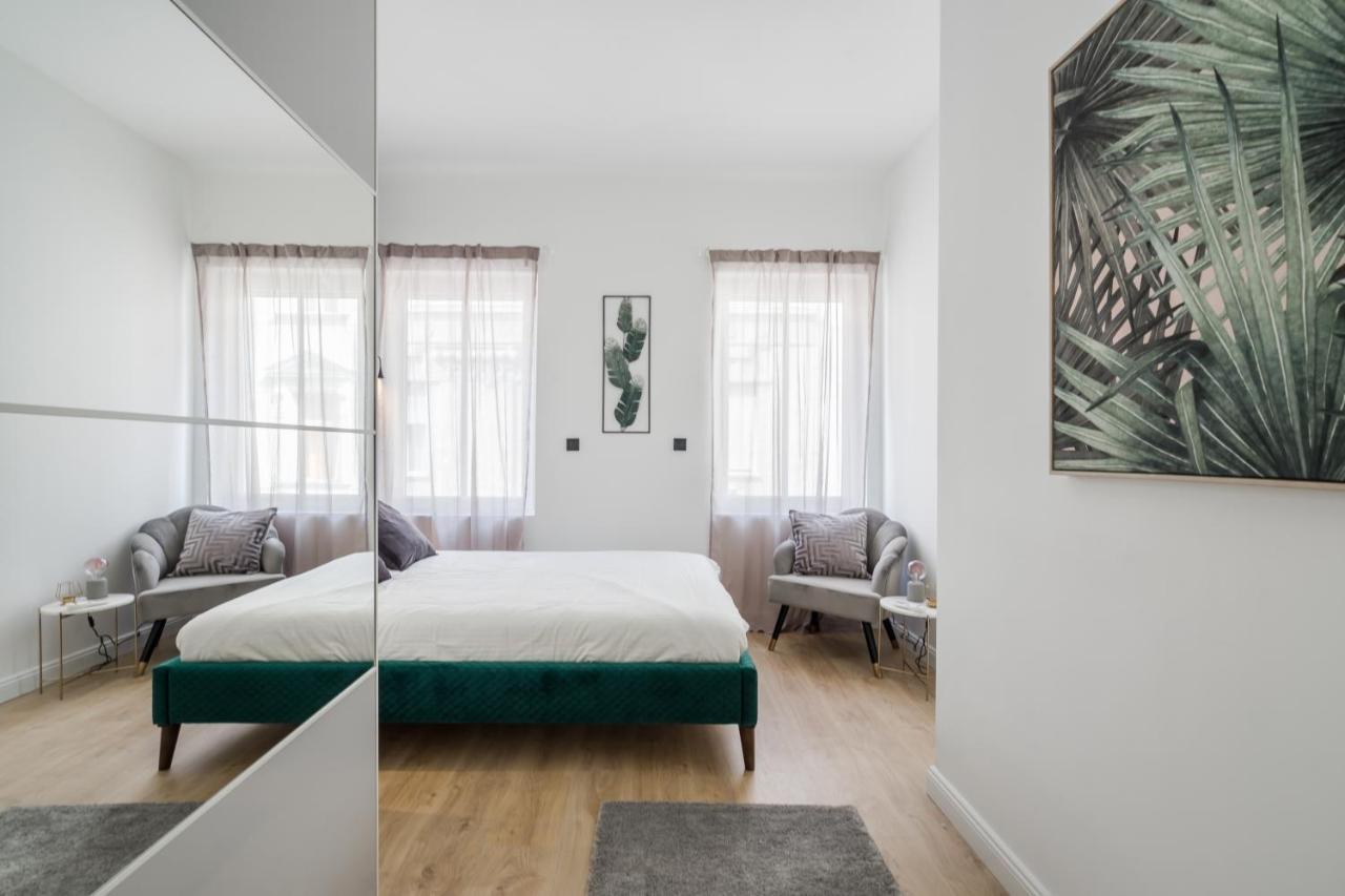 Tilia Luxury Apartment - 3 Bedrooms With Ac Budapest Exterior photo